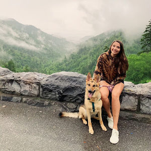 Meet your Posher, Jenna